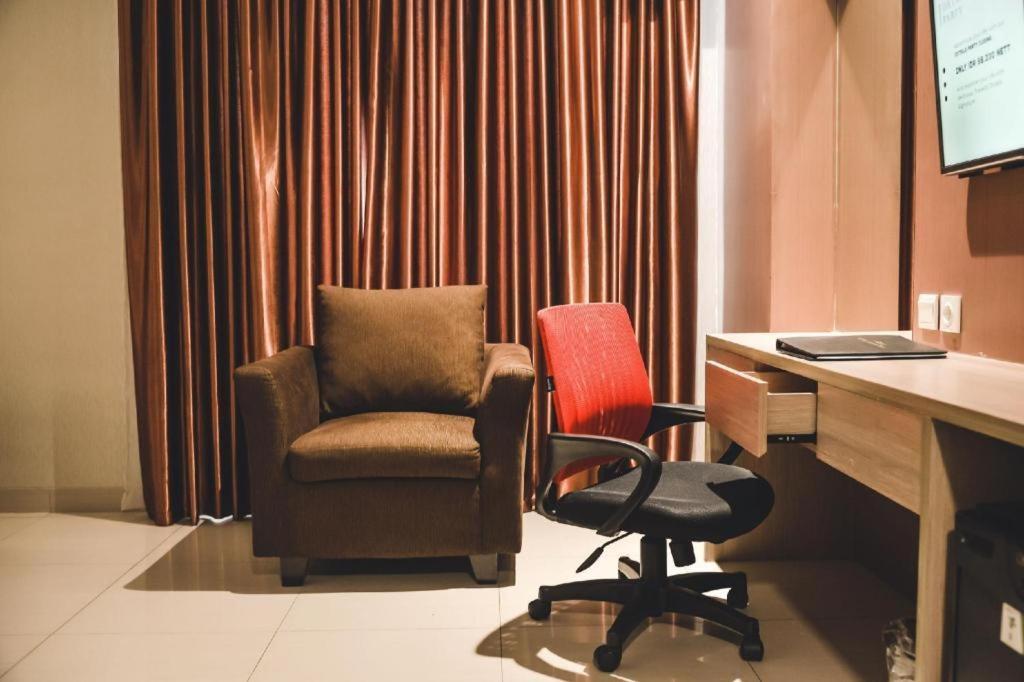Travello Hotel Bandung Ngoại thất bức ảnh